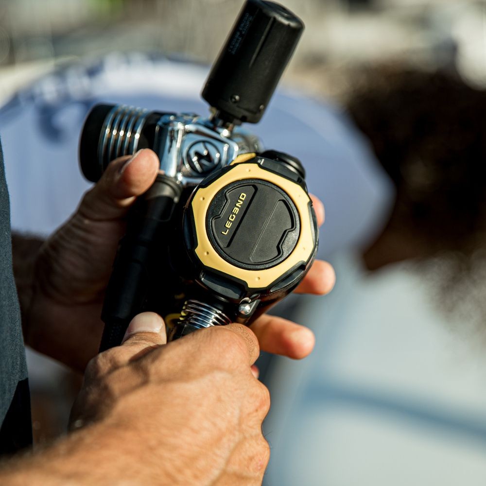 What’s in the box - LEGEND OCTOPUS - Dive Regulator